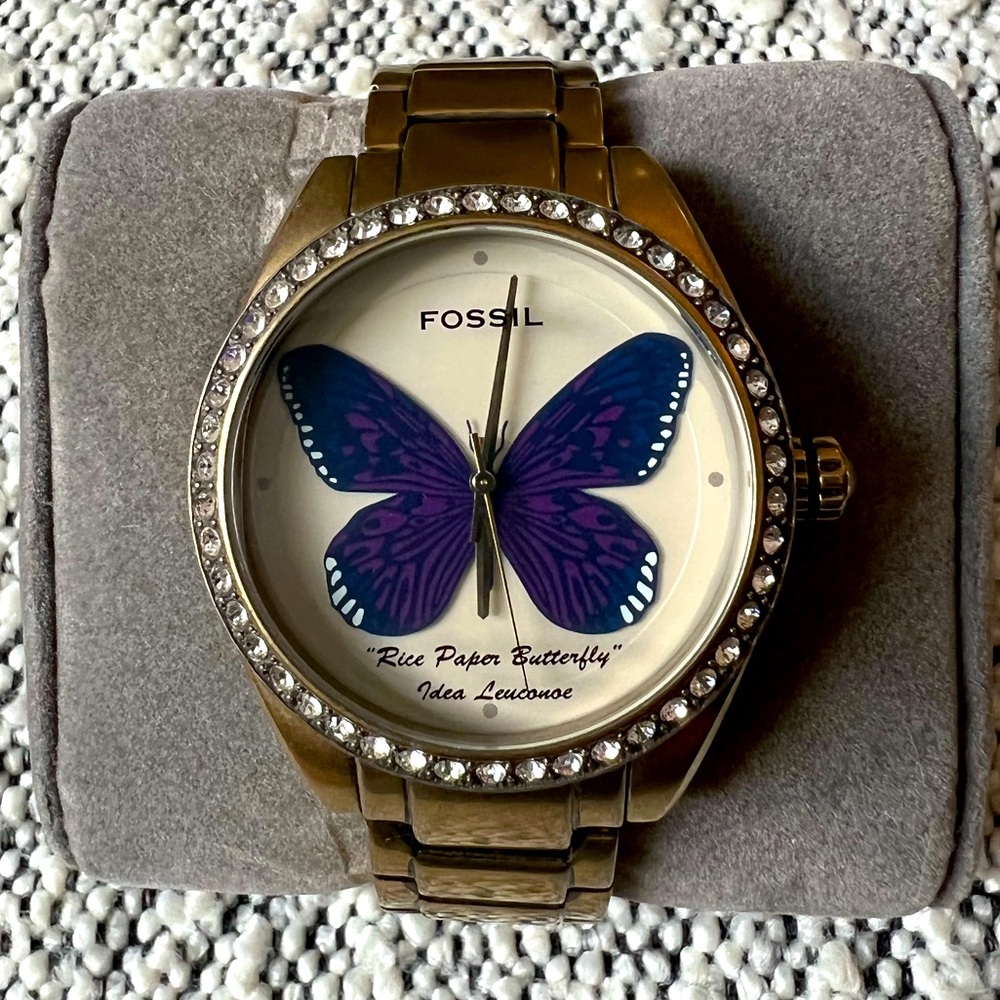Glitzy, bronze women’s Fossil watch - beautiful butterfly face ES2244